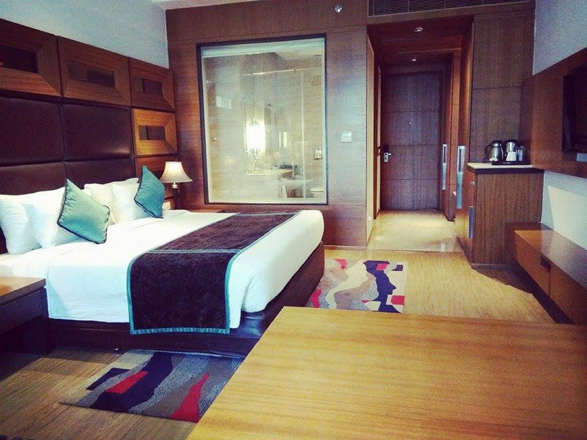 City Park Resort Bahadurgarh ภายนอก รูปภาพ