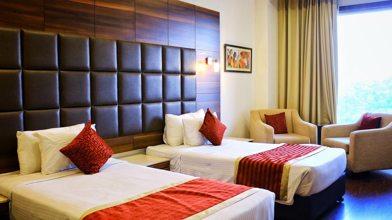 City Park Resort Bahadurgarh ภายนอก รูปภาพ