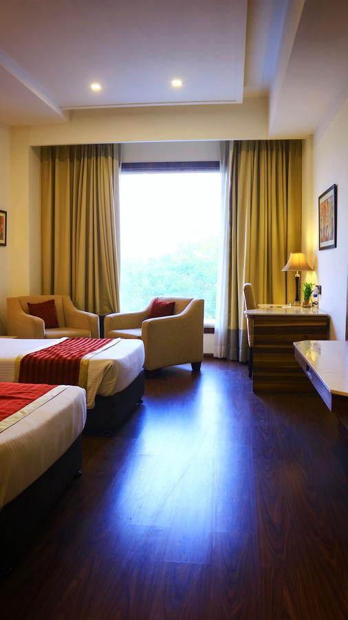 City Park Resort Bahadurgarh ภายนอก รูปภาพ