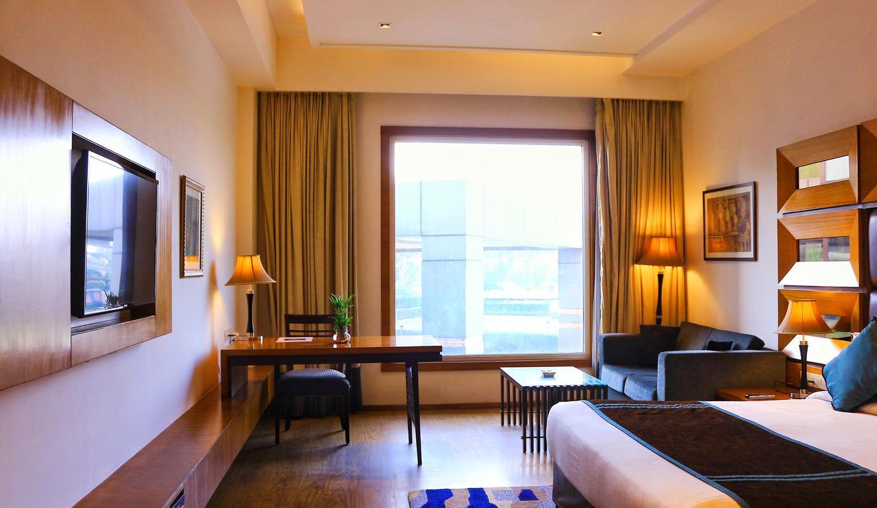 City Park Resort Bahadurgarh ภายนอก รูปภาพ